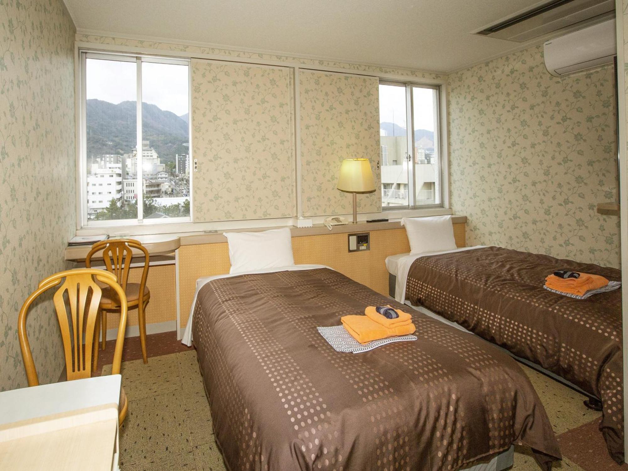 Hotel Fujiyoshi Beppu Exteriör bild
