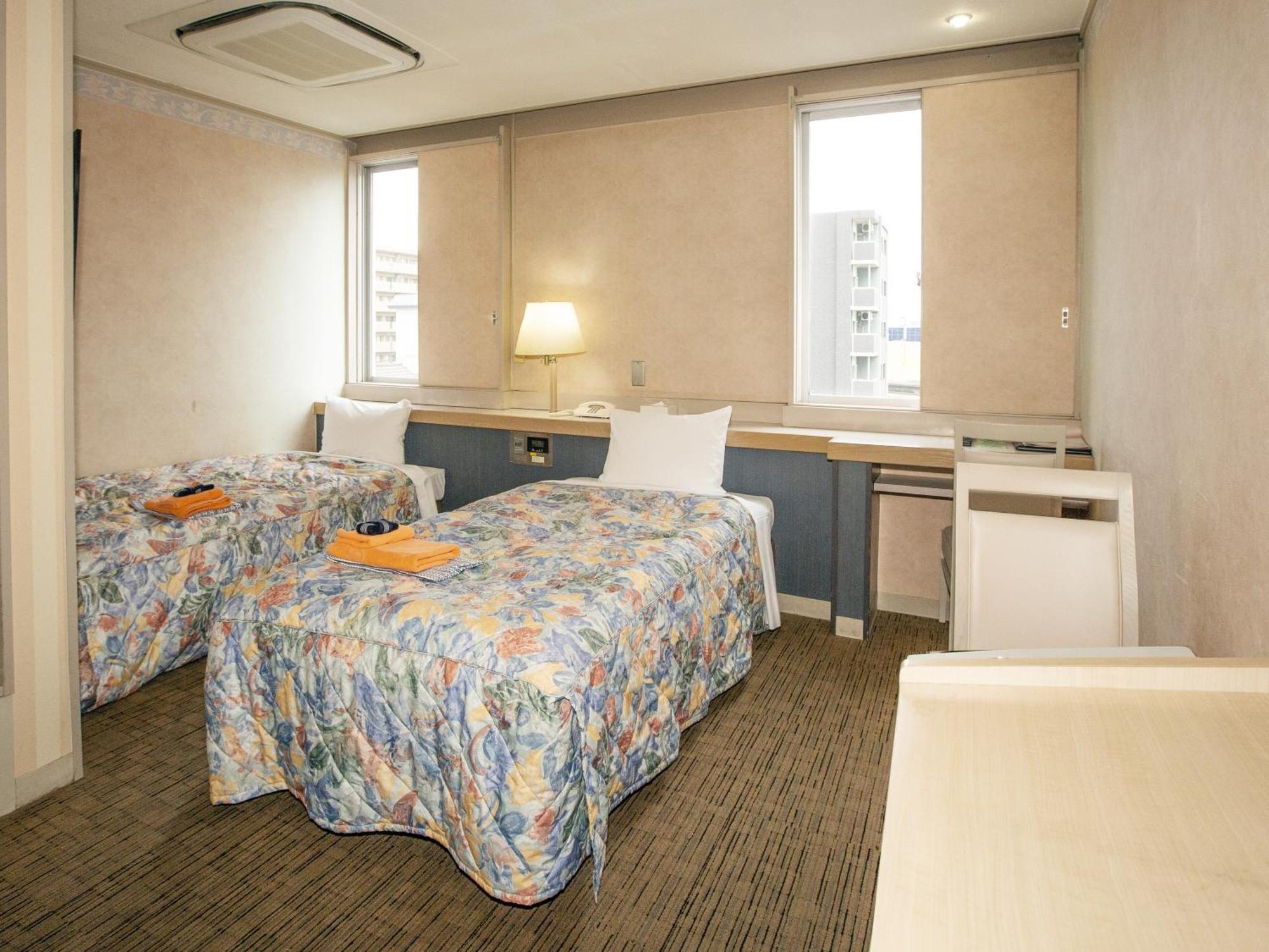 Hotel Fujiyoshi Beppu Exteriör bild